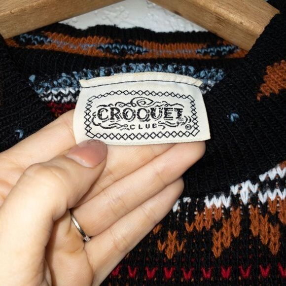 ‎Vintage Croquet Club Sweater - Picture 5 of 6
